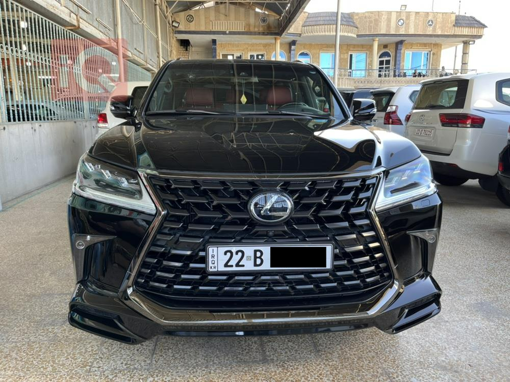 Lexus LX